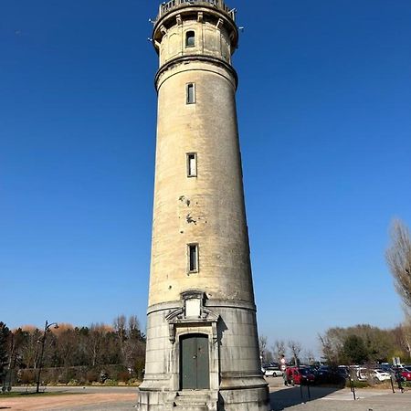 Les Apparts Du Phare Honfleur Exterior photo
